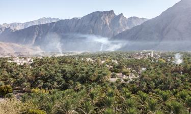 Hotelek al-Batina területén