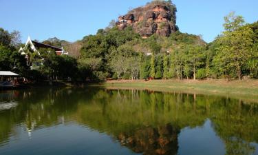 Bueng Kan Province 호텔