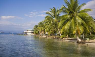 Mga hotel sa Carenero Island