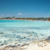 Porto Cesareo Beachesのアパートホテル