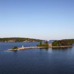 Stockholm Archipelago 3 cabins