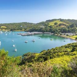 Waiheke Island 197 self-catering accommodations