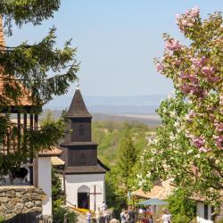 Nograd 4 luxury hotels