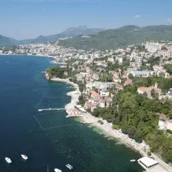 Herceg Novi Riviera 102軒のコテージ
