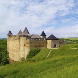 Chernivtsi Region 27 villas