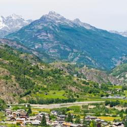 Valle d'Aosta 8 resorts