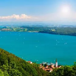 ボーデン湖 2558軒のファミリーホテル