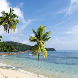Fiji Outer Islands 39 resorts