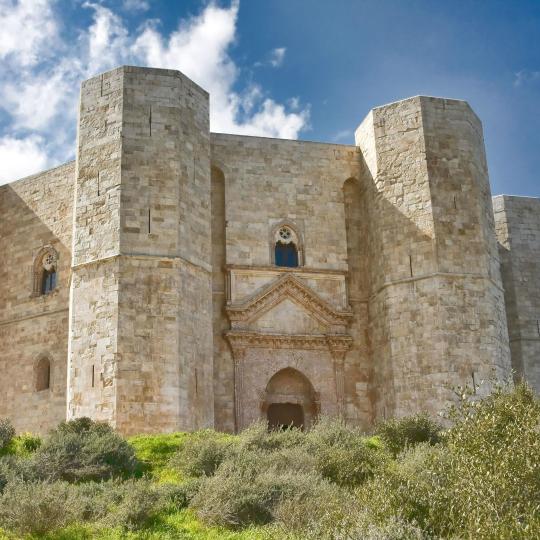 Lâu Đài Castel del Monte