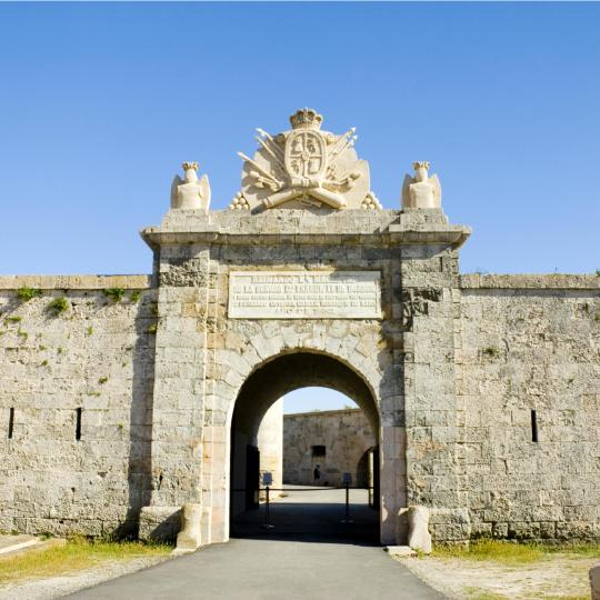 Fortaleza de la Mola