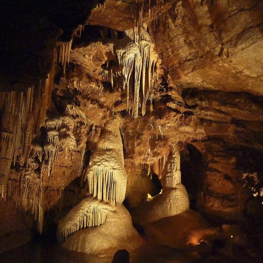 Caves of Lacave