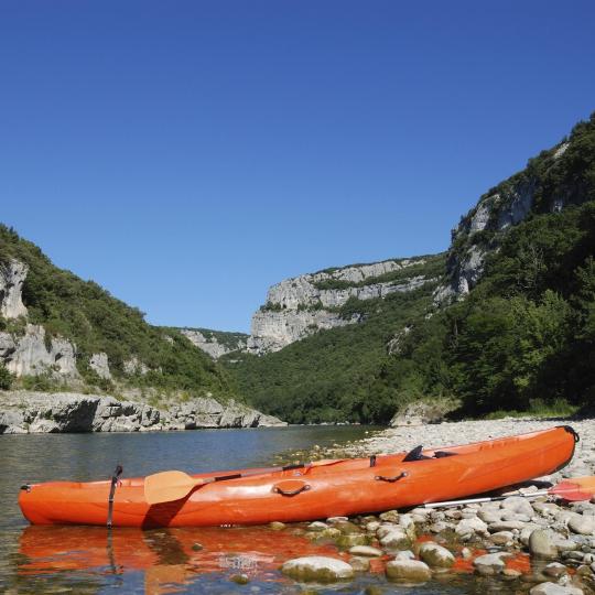 Kayak en el cañón del Ardeche