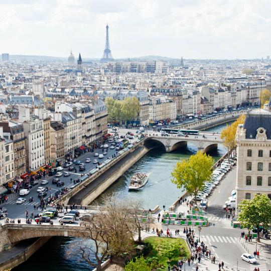 Sightseeing in Paris