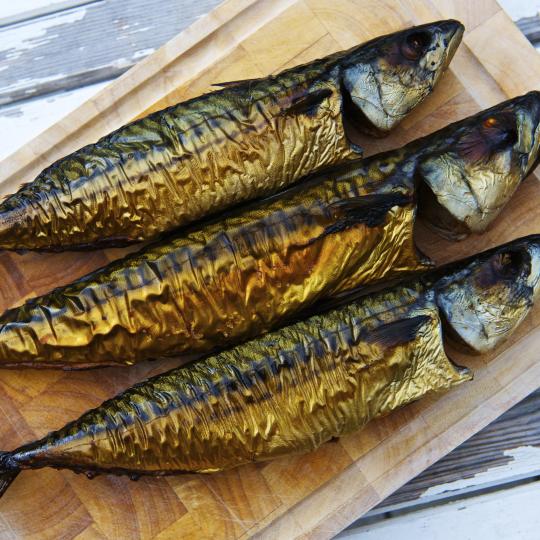 Smoked fish straight from the boat