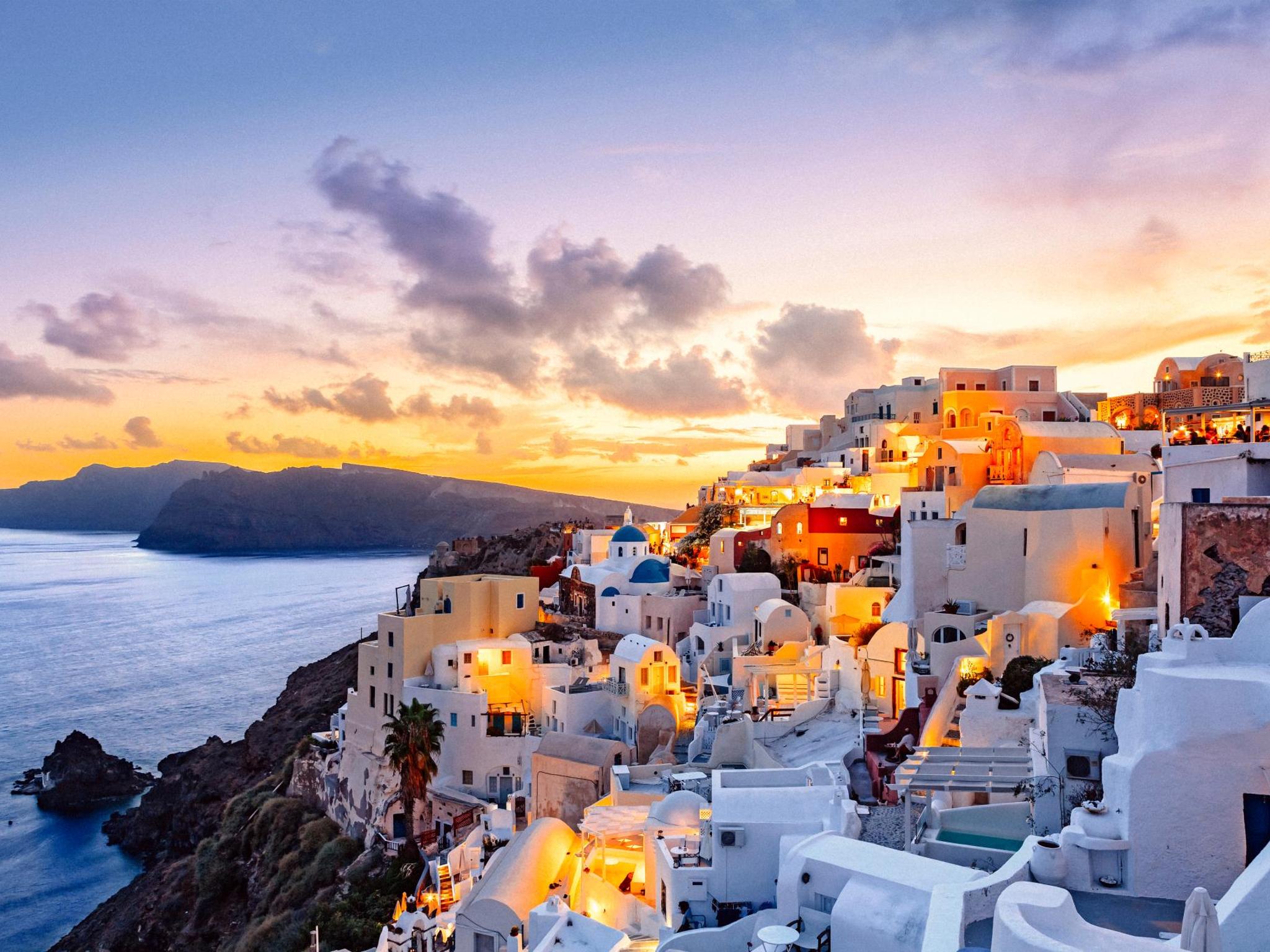 心ときめく旅 サントリーニ島 ギリシャ Booking Com