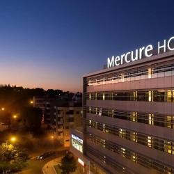 Mercure Hotels  3 Mercure hotels in 17th arr. 