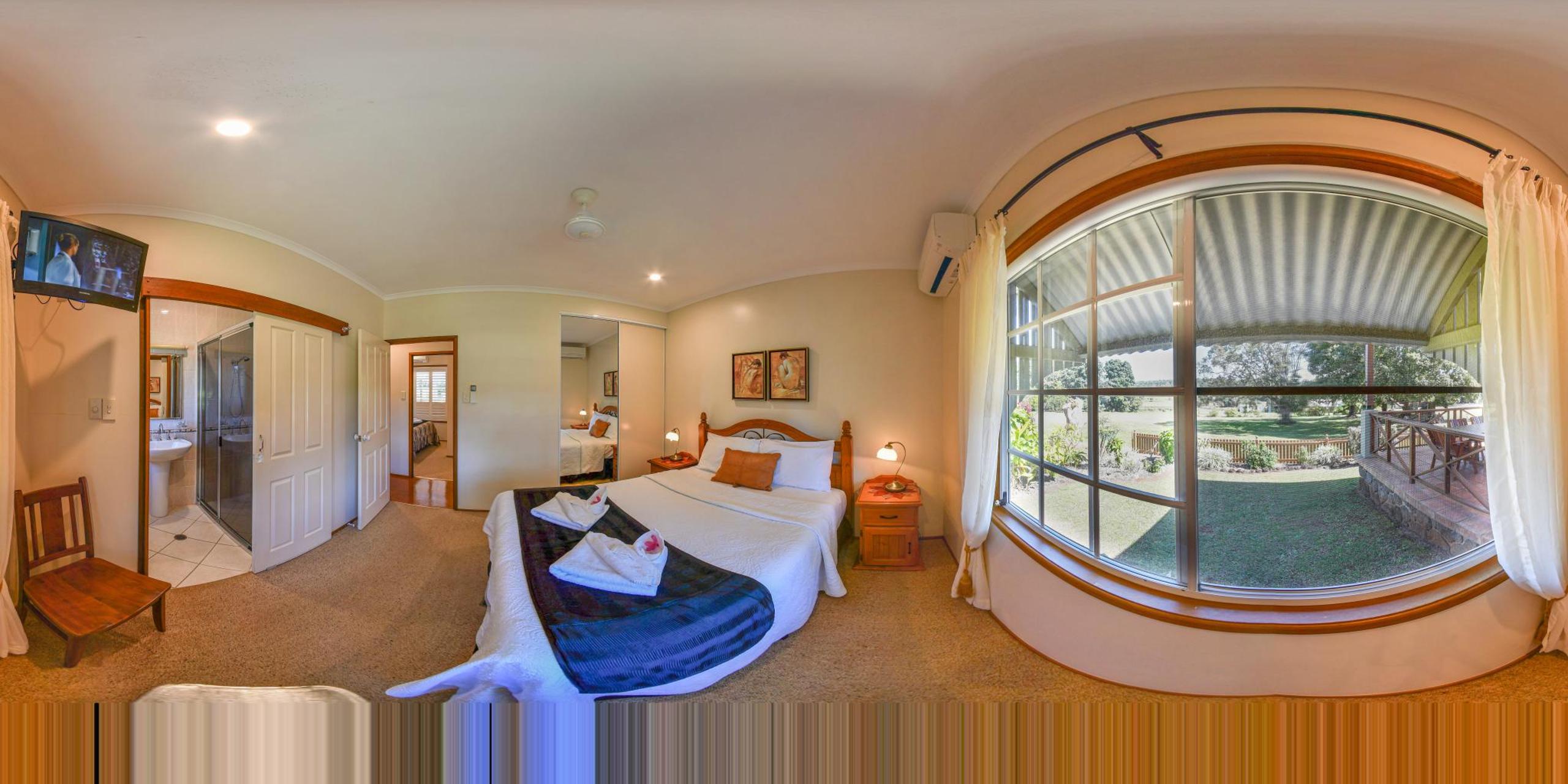 Birds 'n' Bloom Cottages, Yungaburra (updated prices 2024)