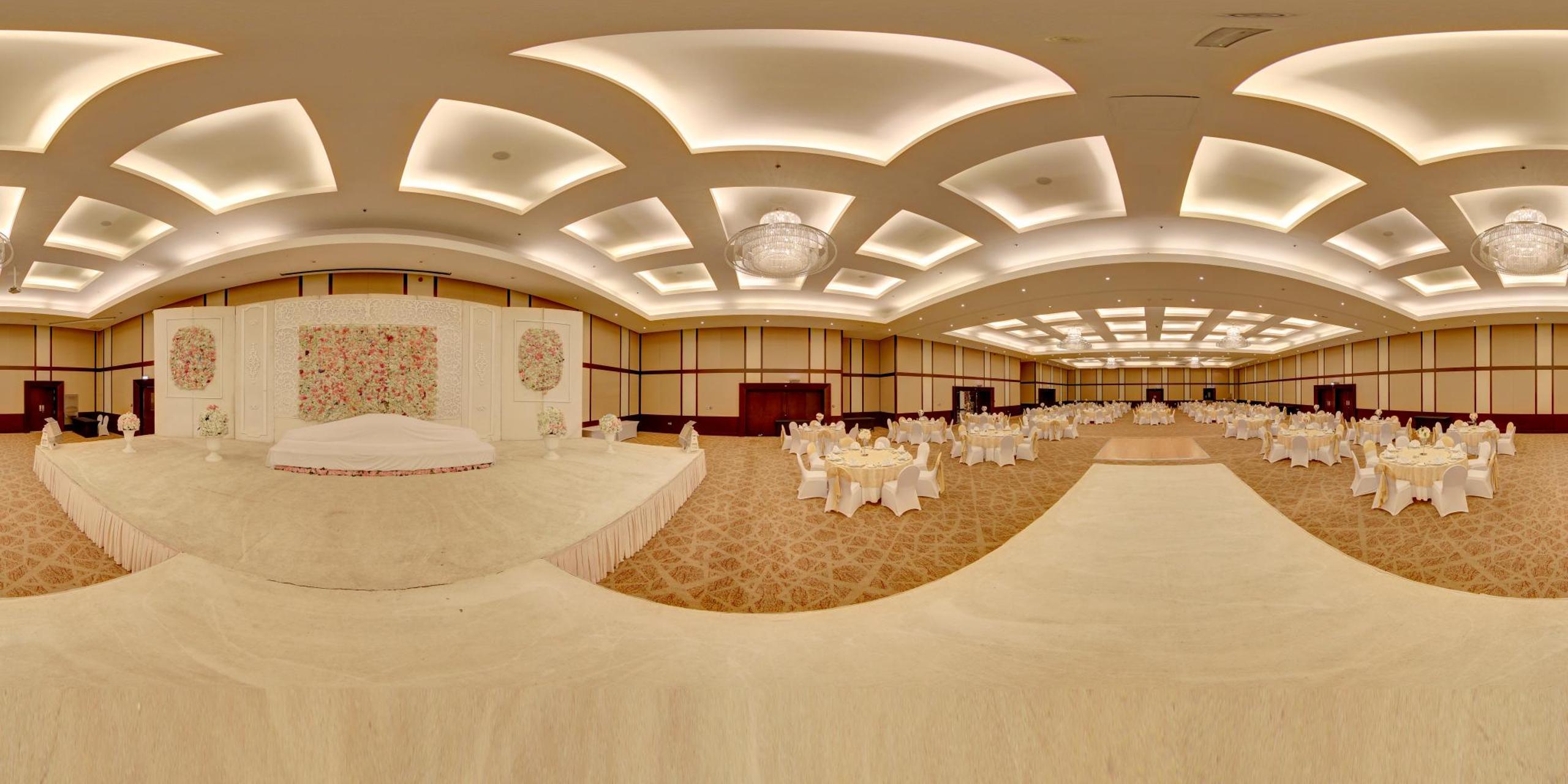Ramada Hotel & Suites by Wyndham Ajman, Ajman (updated prices 2025)