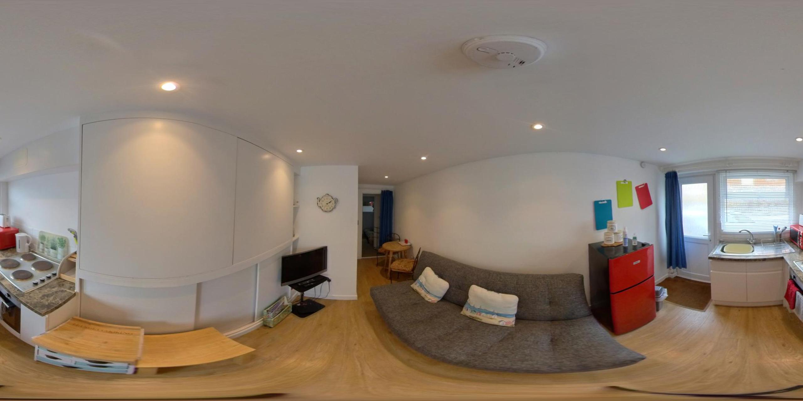 Pebbles Apartment By Air Premier, Seaford (updated prices 2024)