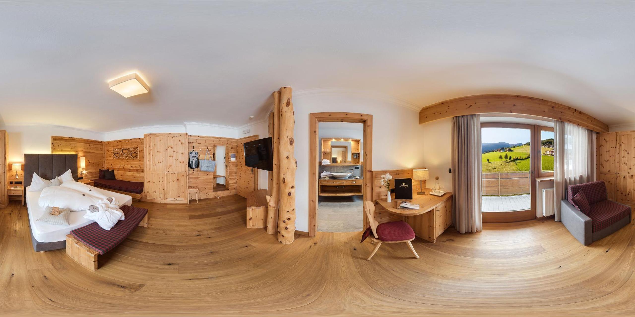 SONNENBERG Panorama Dolomites Wellbeing, Meransen (aktualisierte Preise