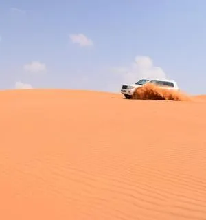 tourist book dubai