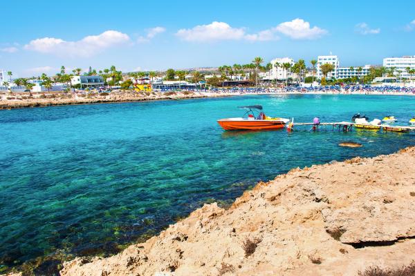 10 Top-Rated hotels in Sandy Bay
