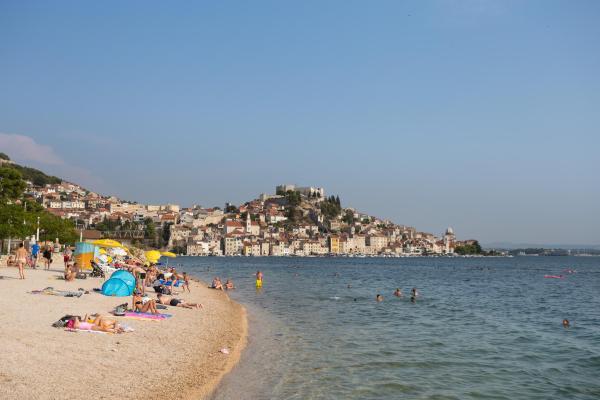 Recommended Hotels in Banj Beach
