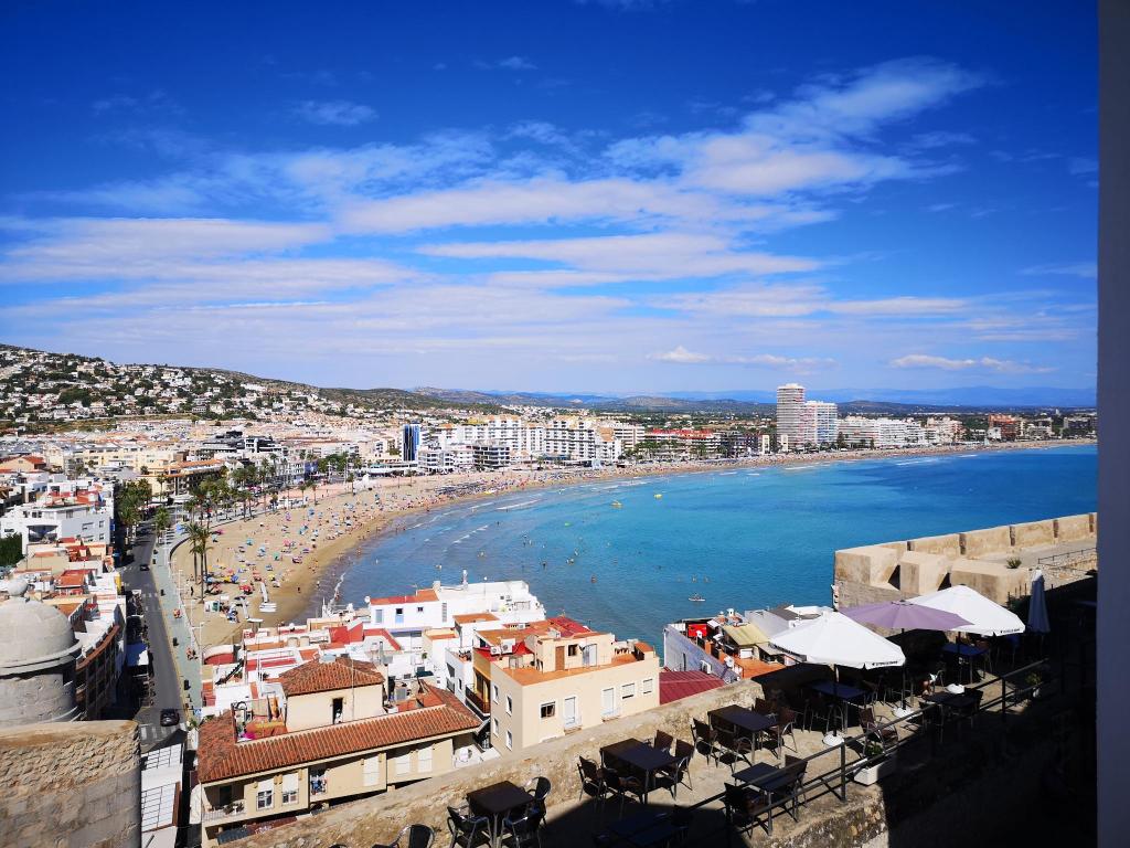 AHRENTALS Apartamento en el, Peniscola, Spain - Booking.com