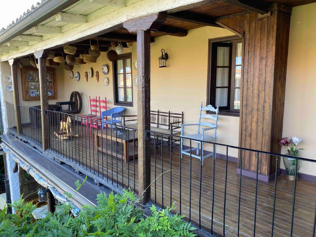 Hostal El Palacio, Valencia de Don Juan – Updated 2022 Prices