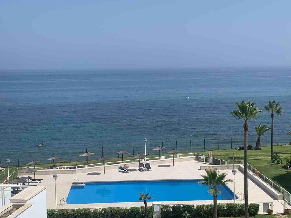 Casares Del Mar Luxury Apartments penthouse with beach access ...