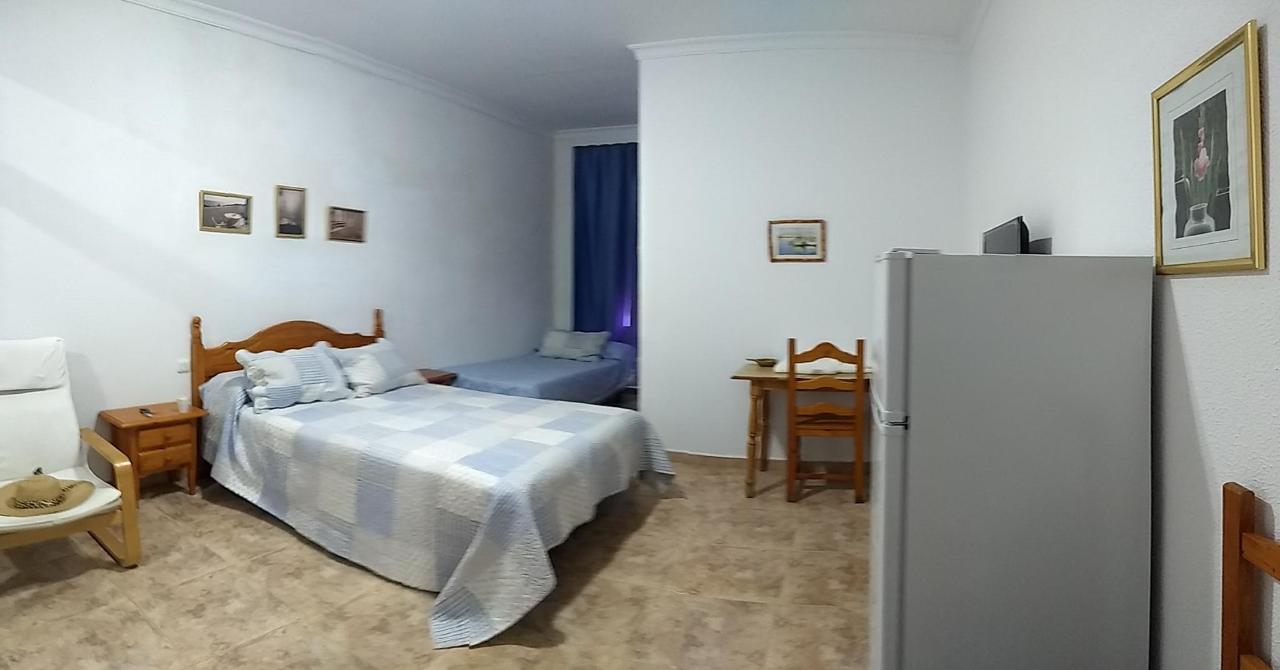 Guesthouse HABITACIONES LOS CAÑOS, Los Caños de Meca, Spain ...