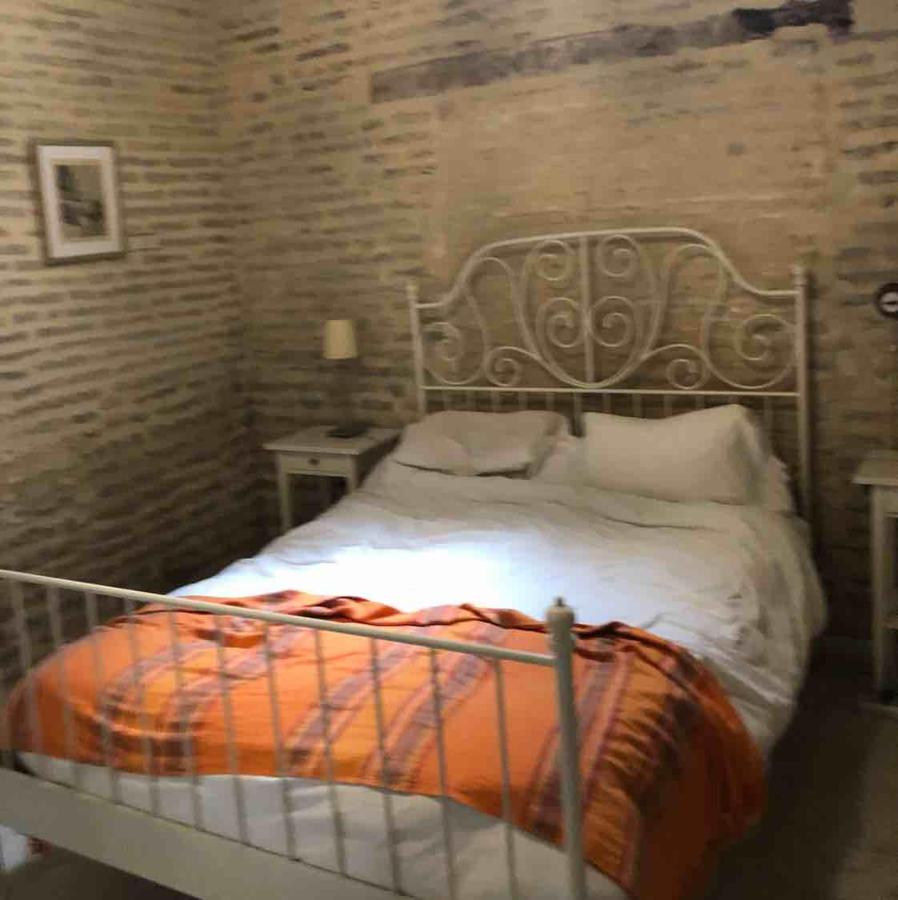 Apartment Eva Recommends Modern Convent, Seville, Spain ...