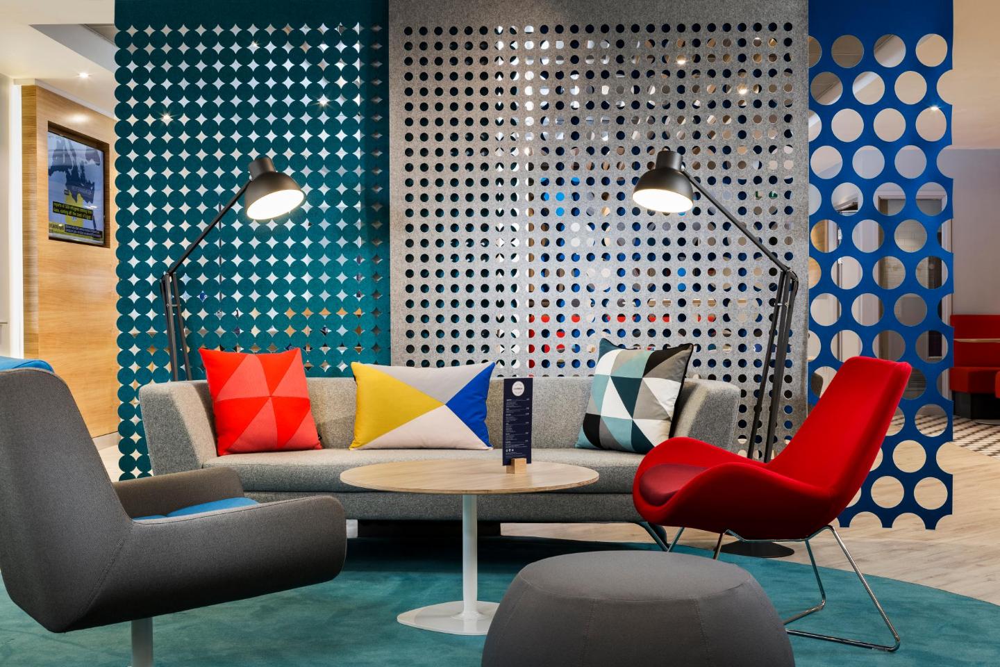 The 10 best Holiday Inn hotels in London, UK | Booking.com