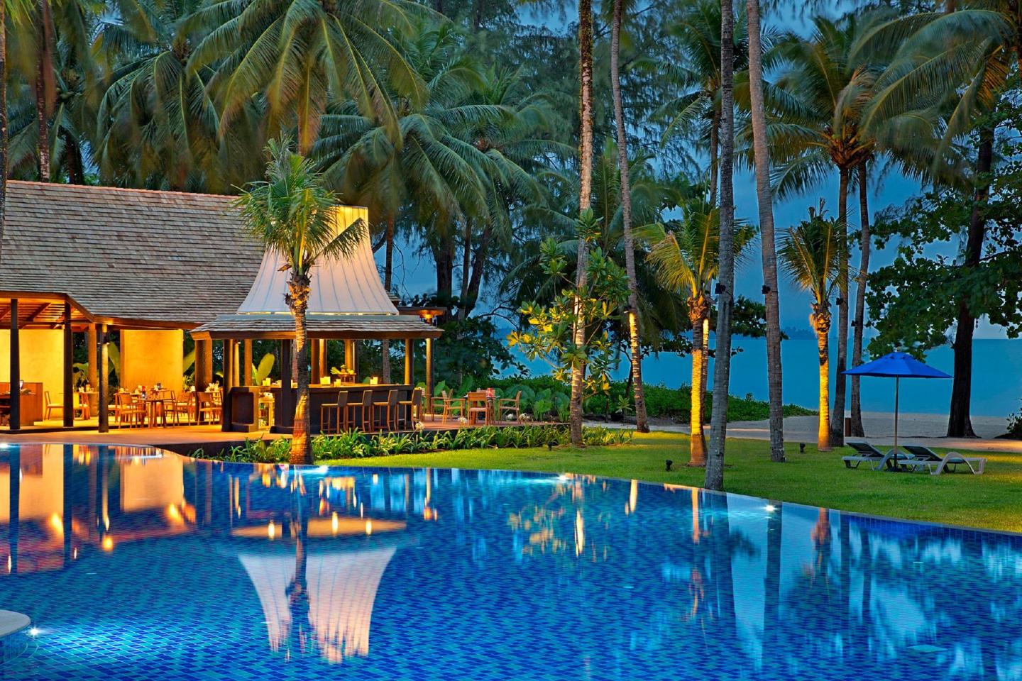Outrigger Khao Lak Beach Resort 5 као лак