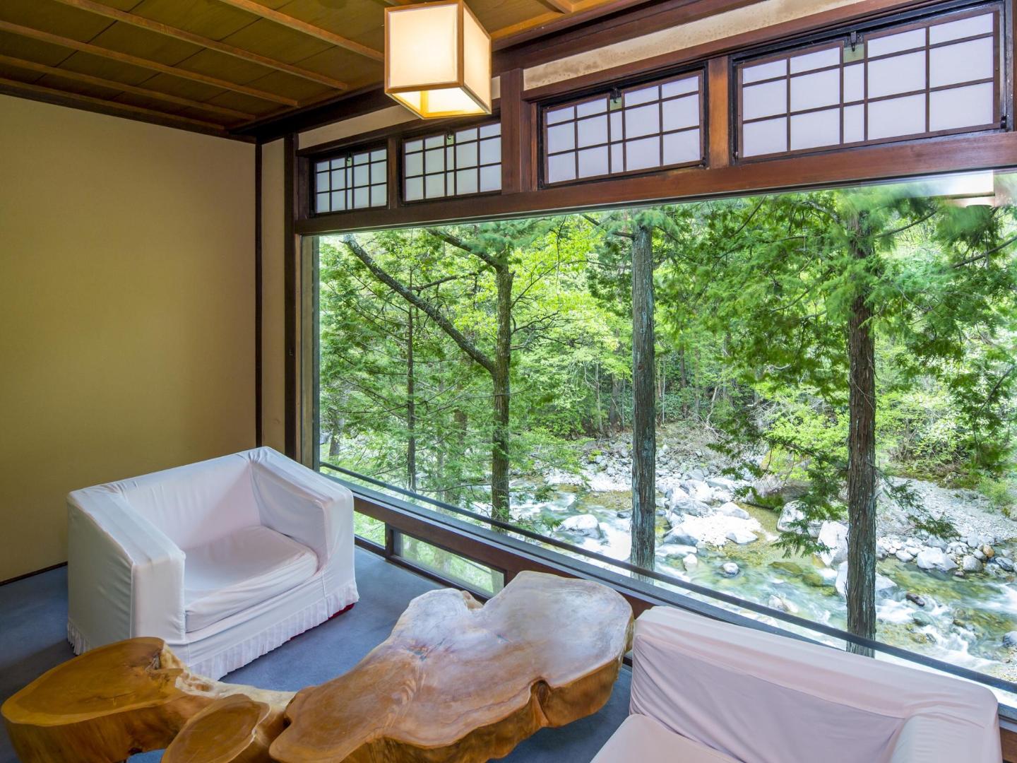What are the best Ryokans hotels in Takayama?