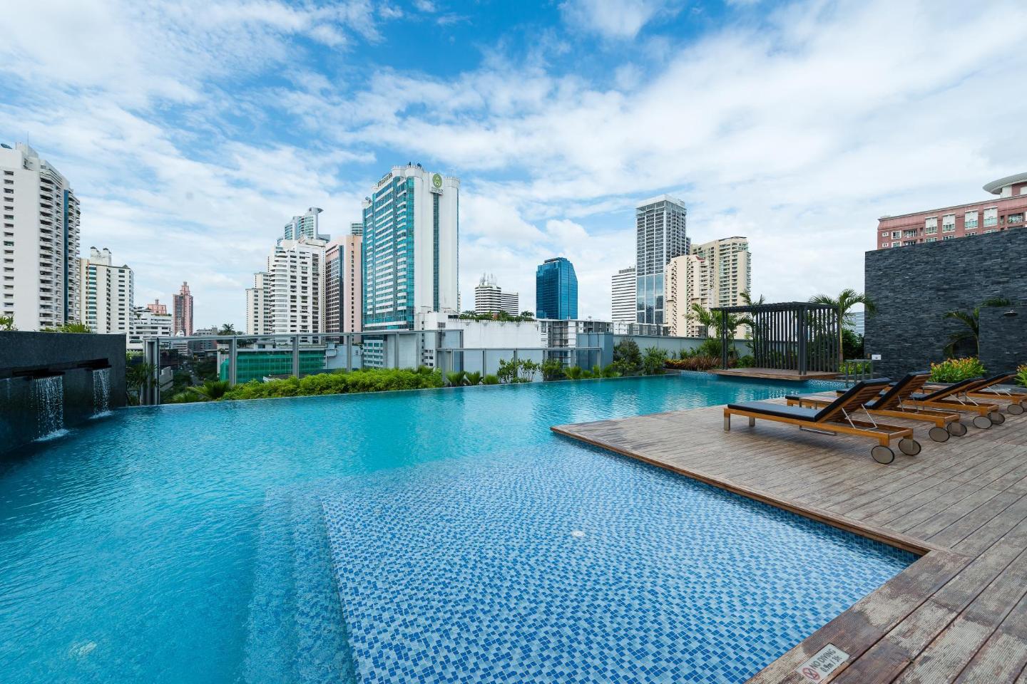 The 10 best hotels with pools in Bangkok, Thailand | Booking.com