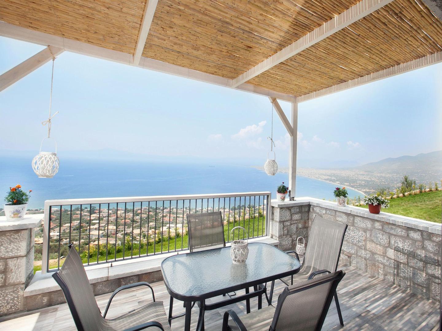 The 10 best apartments in Kalamata, Greece