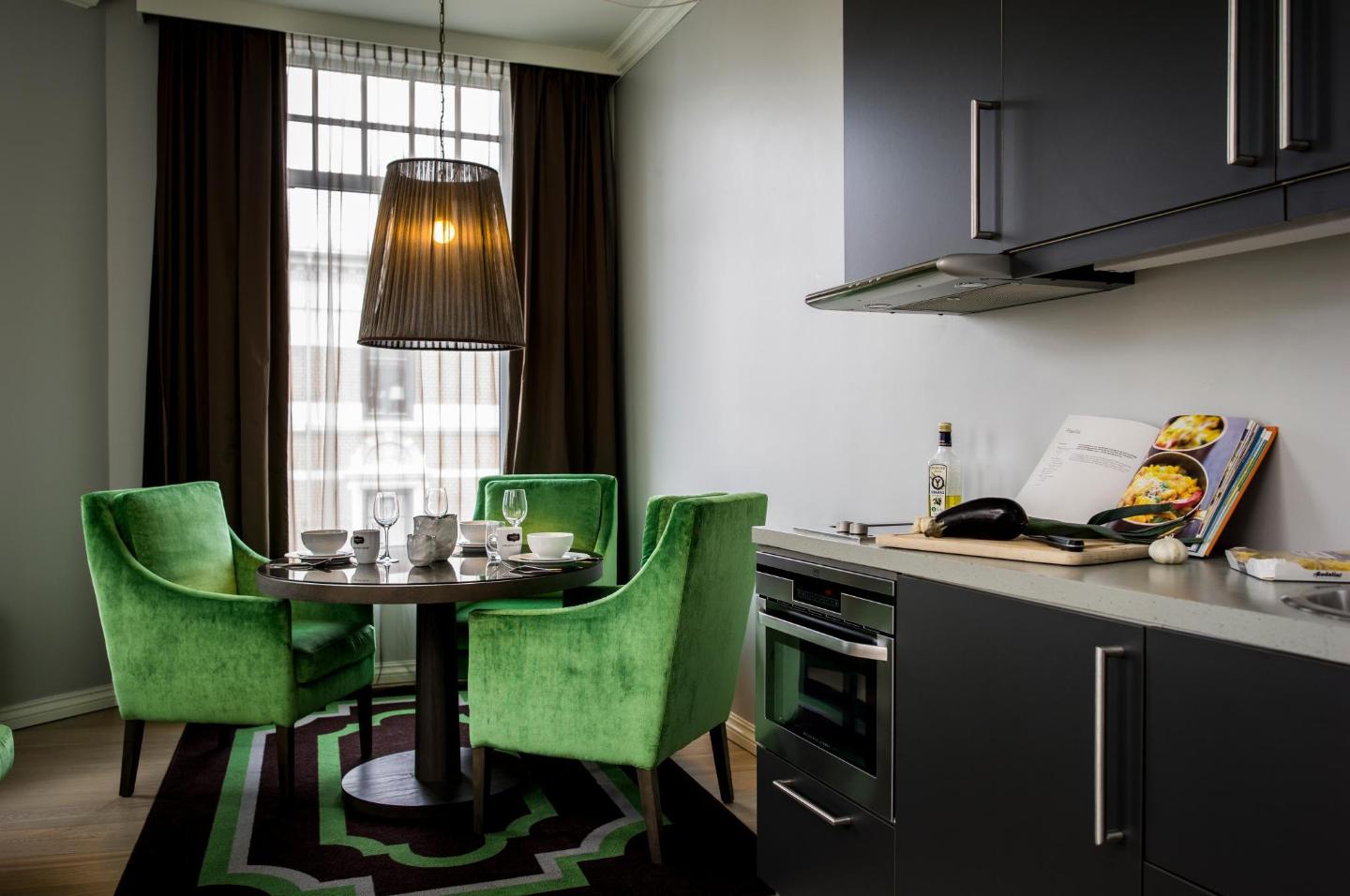 Stunning Apartment With Oslo City Centre View image