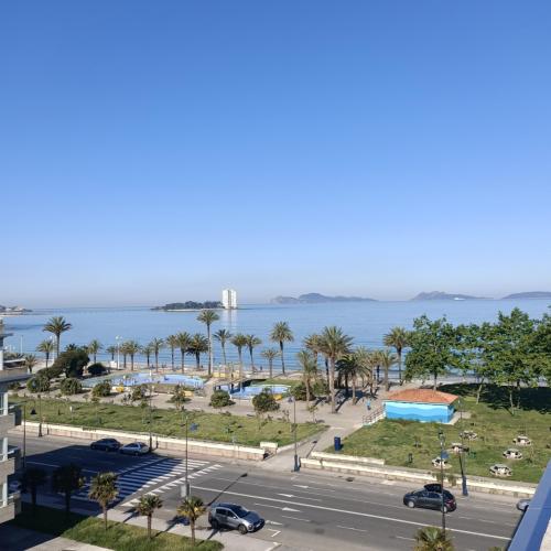 Primera Línea Playa Samil Costa 57 Garaje A Estrenar, Vigo ...