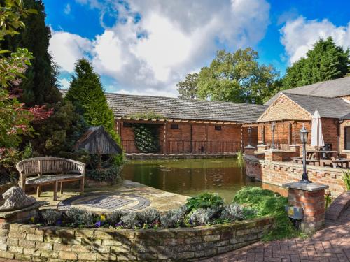The Stables At Whaplode Manor
