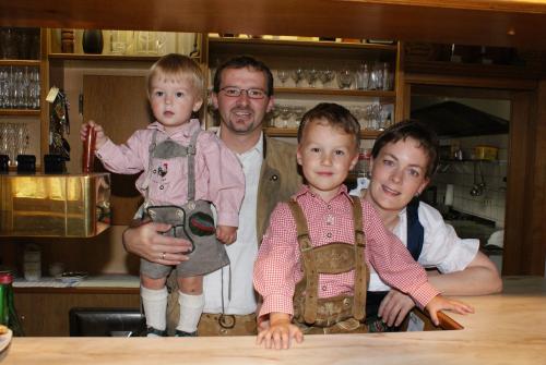 Familie Frans und Silvia Schrammel
