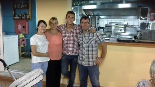 Bekiris family  Kristina,Daisy,Daniel,Kostas