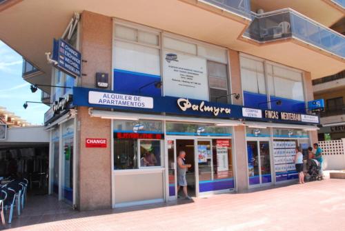 Apartamentos Hesperia / Alfonso I Palmyra, Salou ...