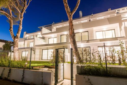 PENTHOUSE IN GOLDEN MILE, Marbella – Bijgewerkte prijzen 2022
