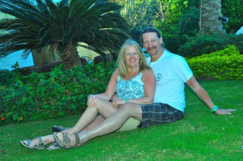 Your hosts - Allison & Dave Brachtvogel