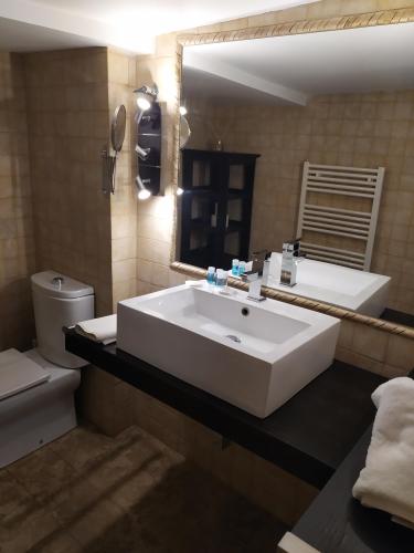Precioso apartamento en el centro de Jaca, Jaca – uppfærð ...