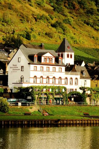 Hotel Weinstuben Hieronimi