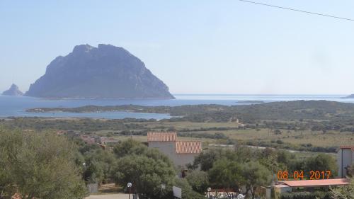 veduta dalla struttura Mare e Tavolara