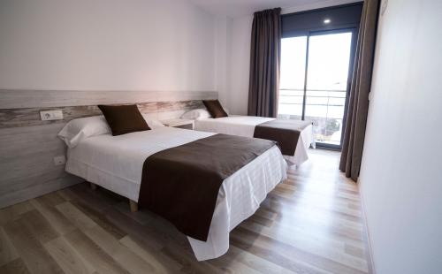 Apartaments Ponent, Lloret de Mar – Updated 2022 Prices