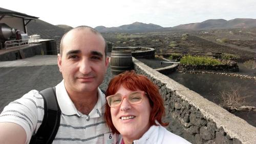 ANGEL Y CONSUELO